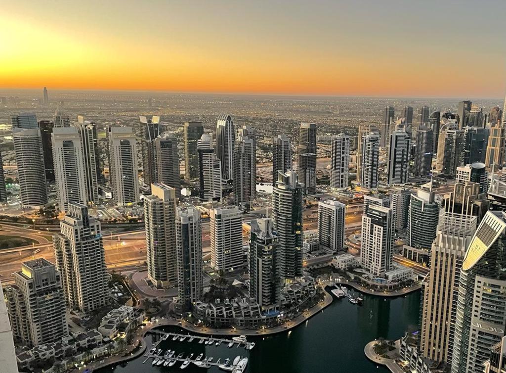 Elite Lux Homes - Sky-high Luxury 1br With Stunning Views In Marina Apartment Dubai