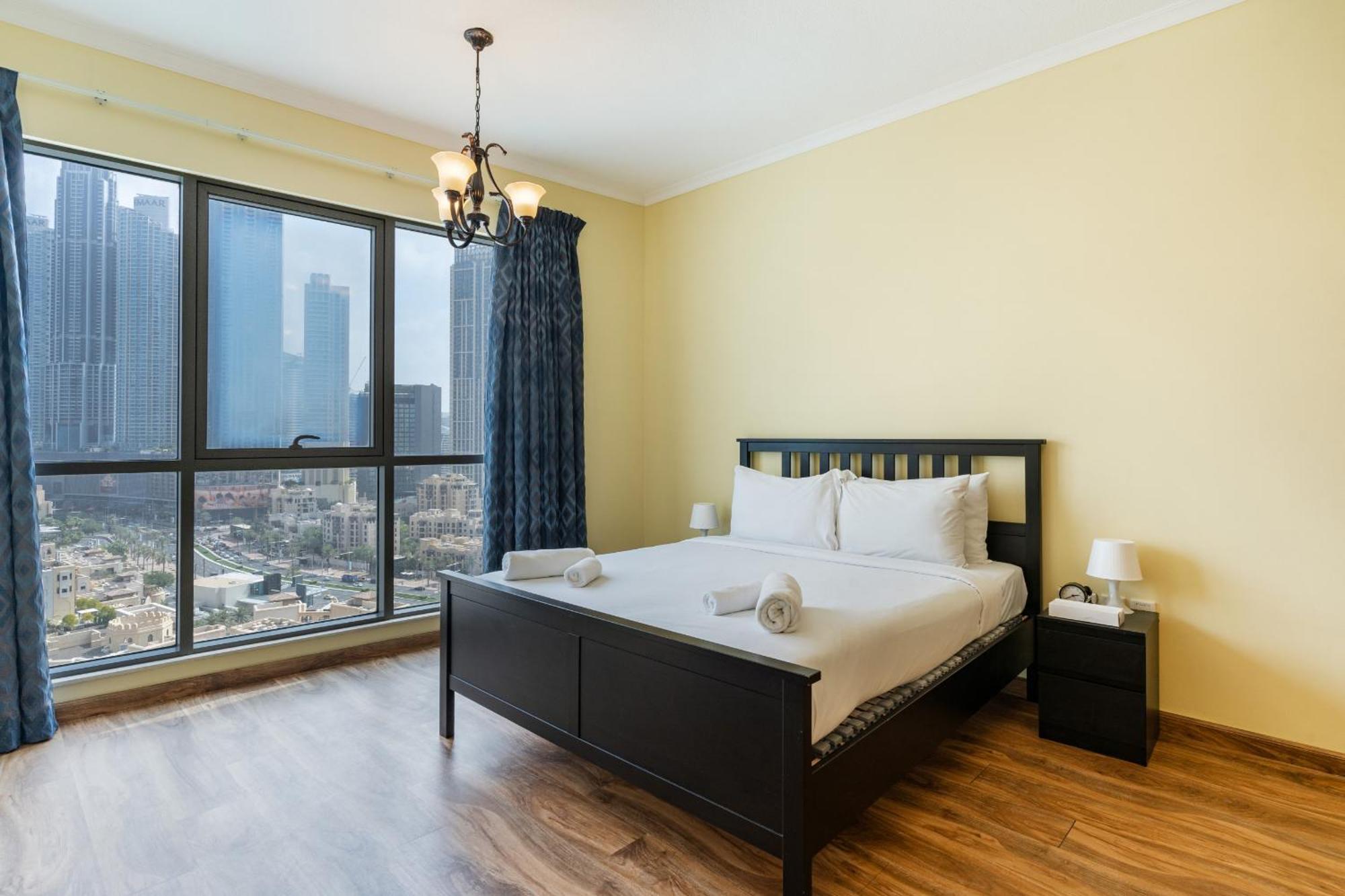2br In The With Fireworks View,near Mall - Allsopp&allsopp Apartment