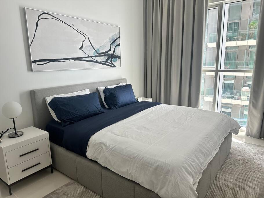 Luxury With Private Beach At Emaar Beachfront Apartment *