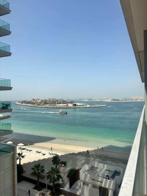 Luxury With Private Beach At Emaar Beachfront