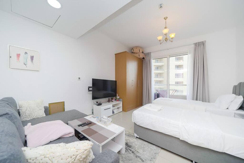 Apartment Comfortable In Impz Dubai