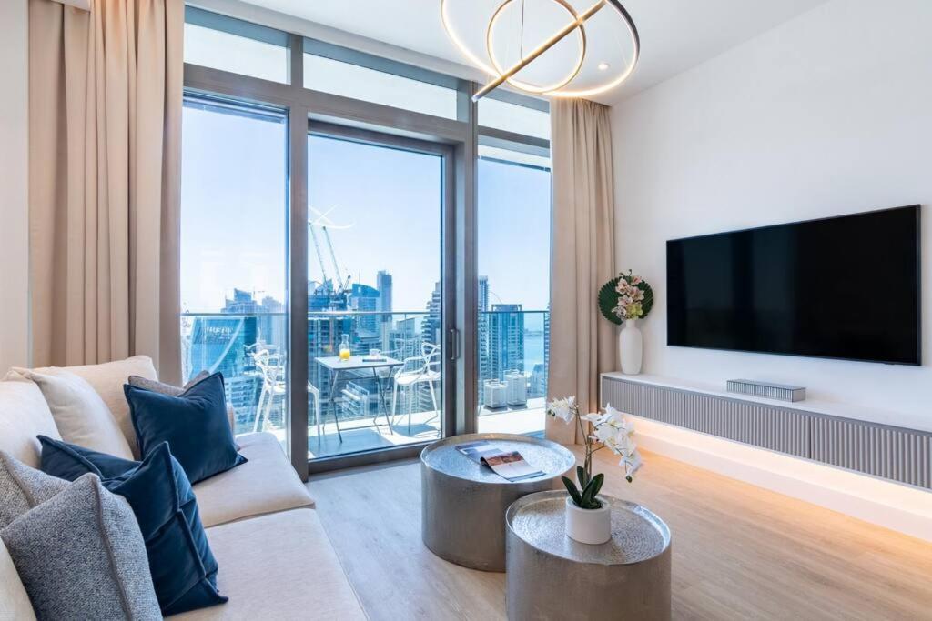 First Class 1br High Floor With Magical View Dubai