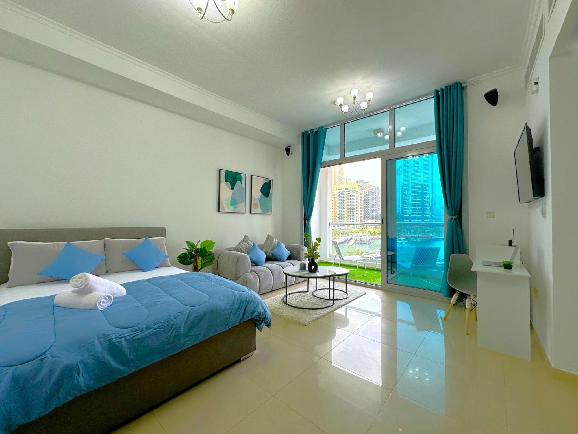 Apartamento Lxury Brand New W/ Balcony And Marina View Dubai