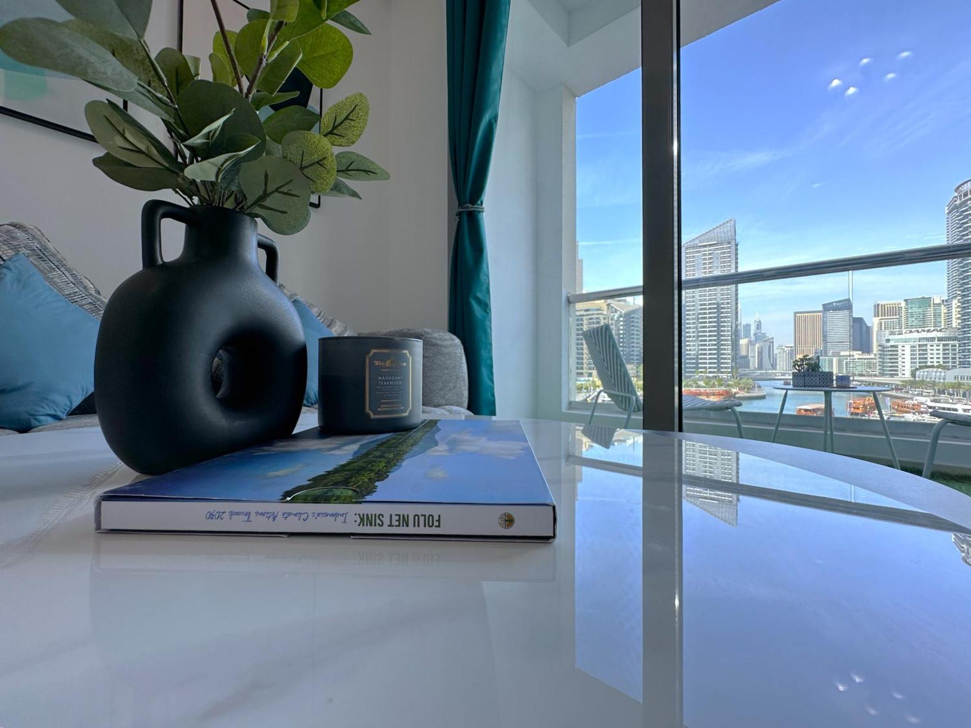 Apartamento Lxury Brand New W/ Balcony And Marina View