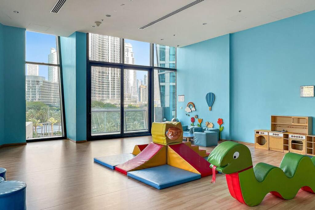 First Class 1br Beautifully Furnished * Dubai