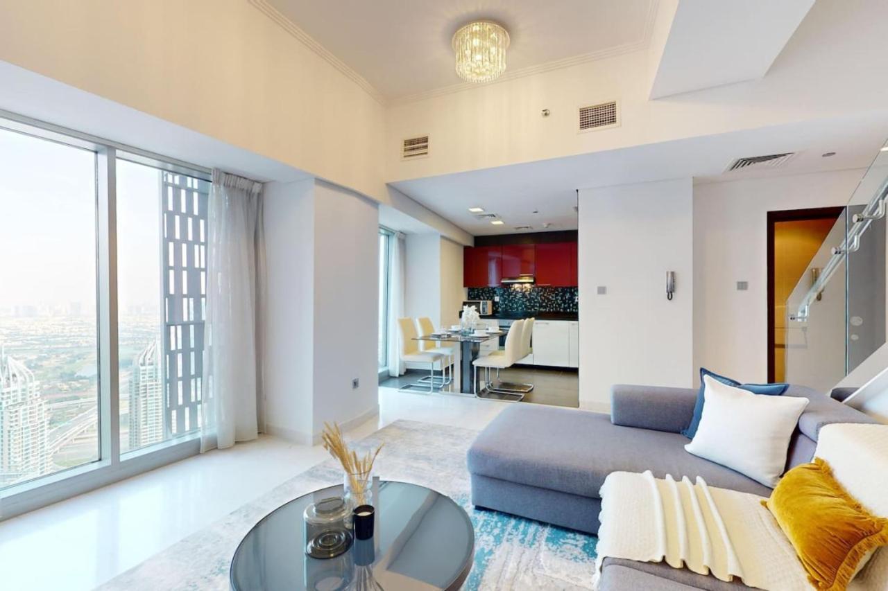 Cayan Tower - Smart One Bedroom Loft On High Floor Apartment *