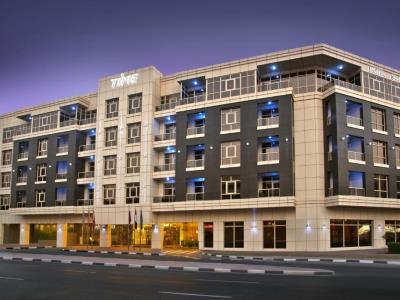 Time Grand Plaza Hotel, Airport 4* Dubai