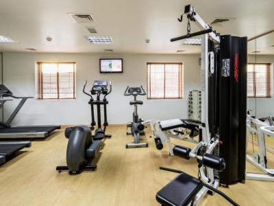 Otel Express Dubai, Jumeirah By Ihg 3*