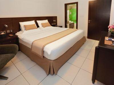 Mena Albarsha At The Mall Aparthotel Dubai