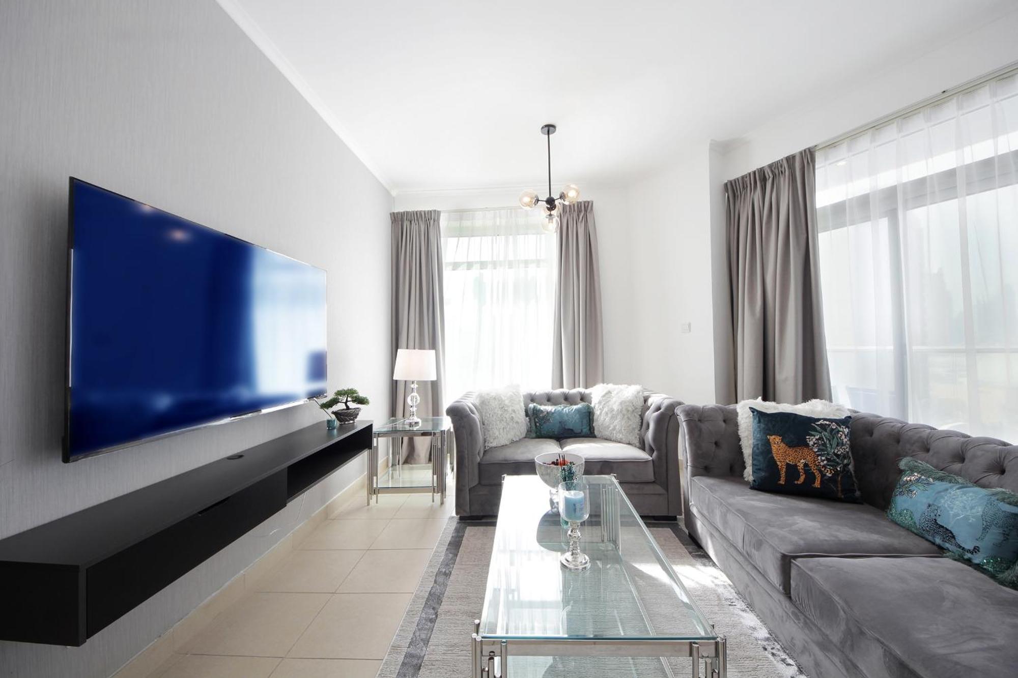 Daire Stylish 2 Bedroom With Stunning Downtown View - Burj Views Tower East