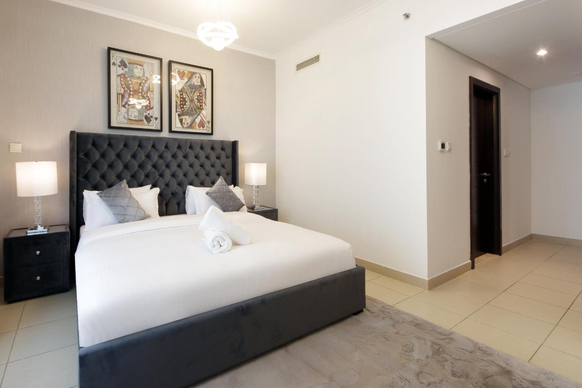 Stylish 2 Bedroom With Stunning Downtown View - Burj Views Tower East Daire Dubai