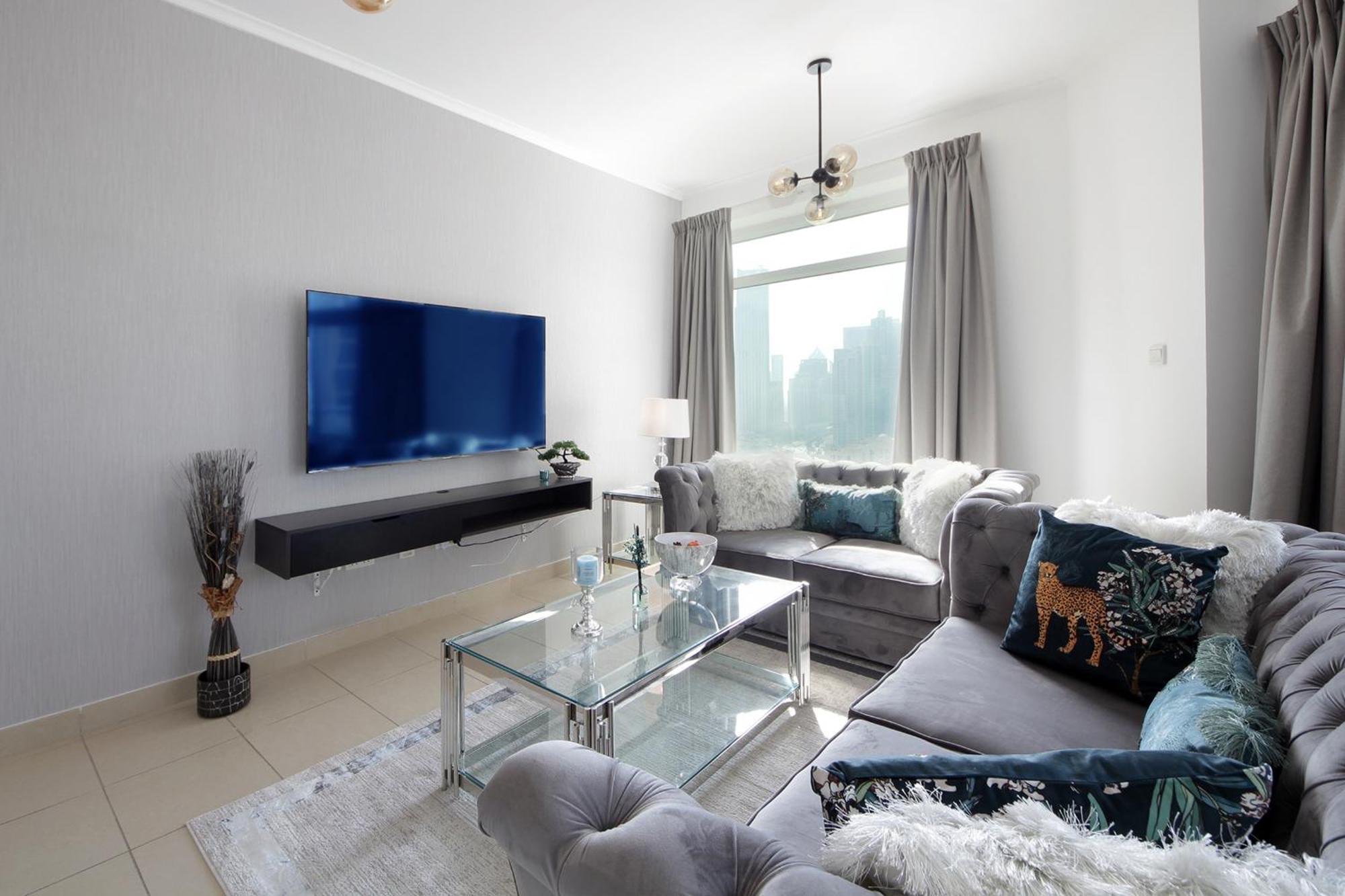 Daire Stylish 2 Bedroom With Stunning Downtown View - Burj Views Tower East