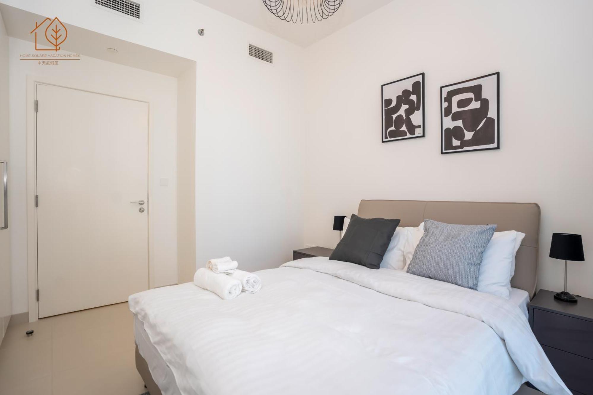 Family From High Floor Burj Khalifa Views 183bc-3 Apartment *