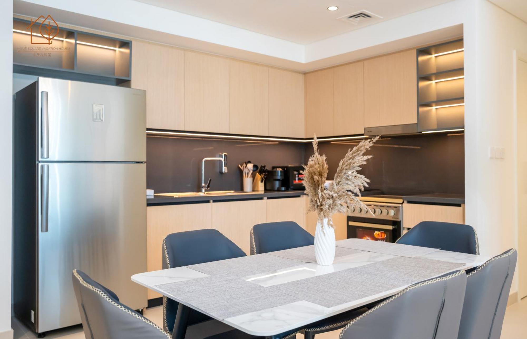 Apartment Family From High Floor Burj Khalifa Views 183bc-3 Dubai