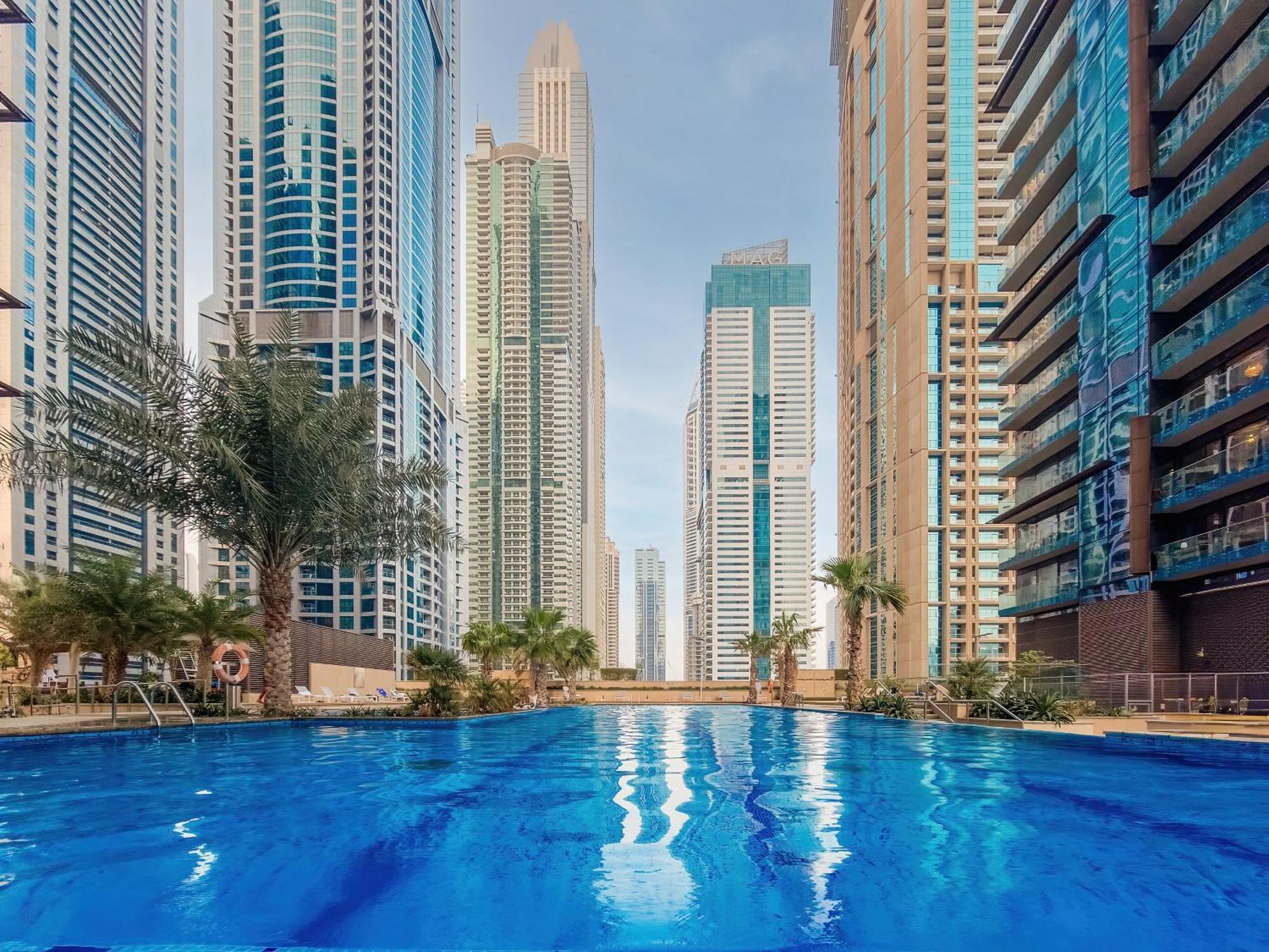 Panoramic Canal Views From Brand New *