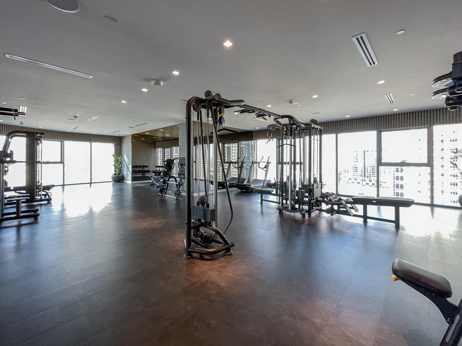 Experience Opulent Living At Paramount Midtown Apartment *
