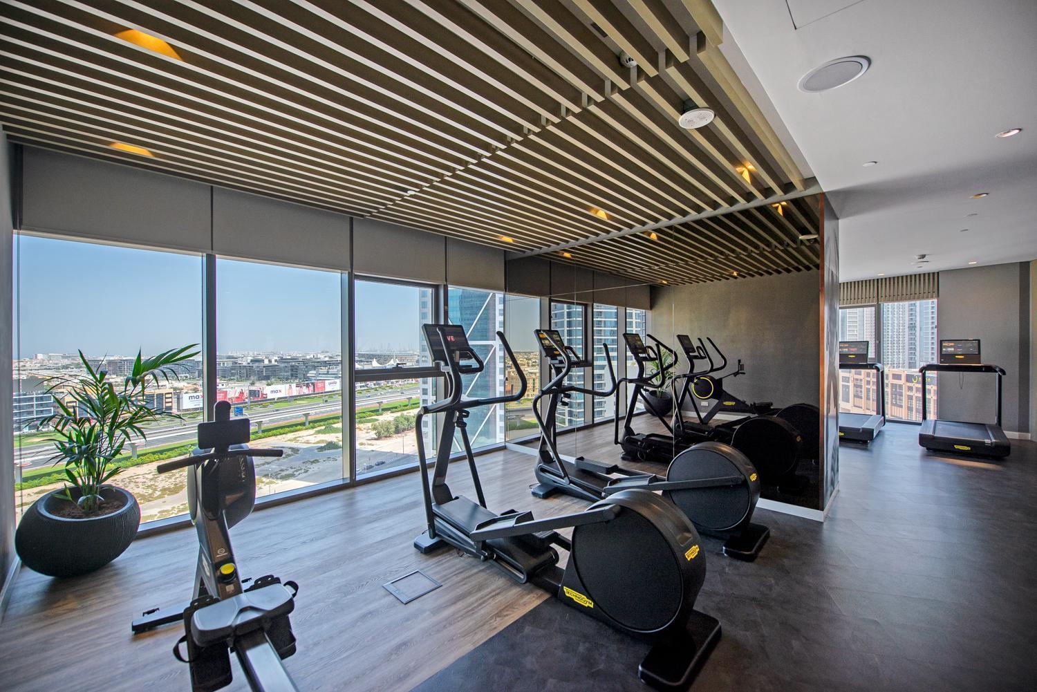 Apartment Experience Opulent Living At Paramount Midtown