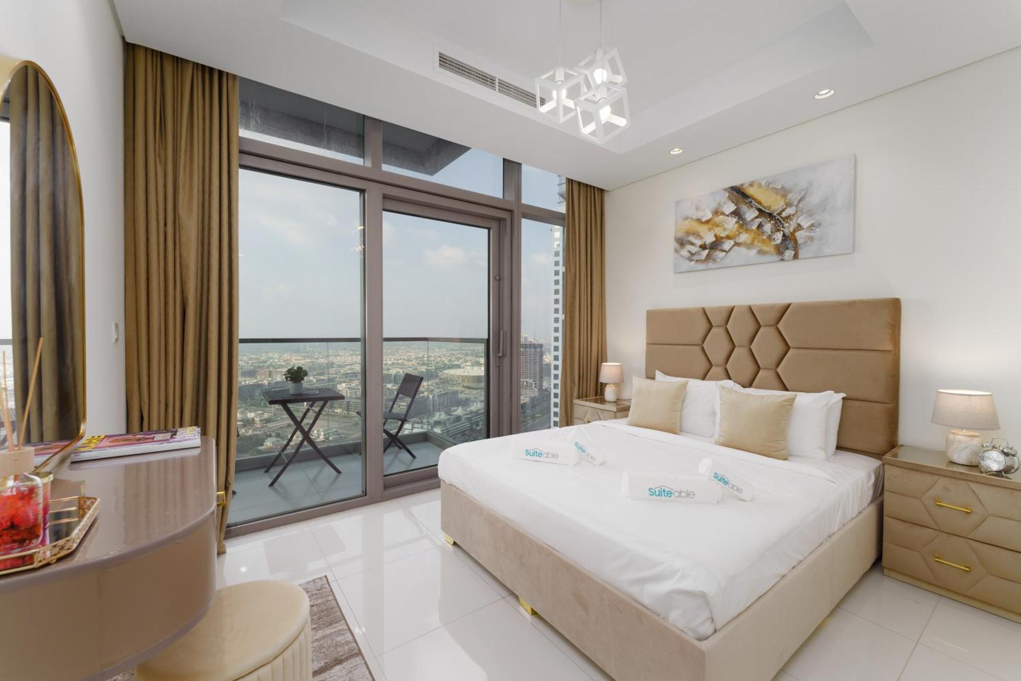 Apartment Experience Opulent Living At Paramount Midtown Dubai