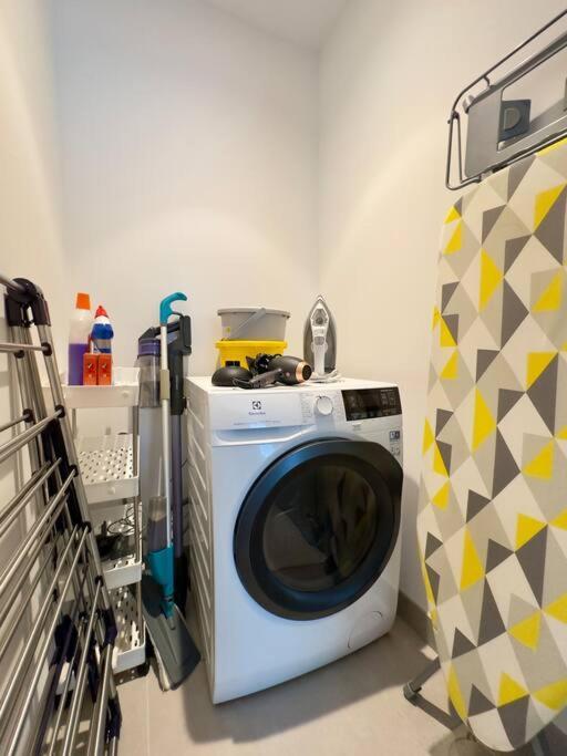 Dar Vacation-charming 2 Bedroom For Family- Emaar Front Daire Dubai