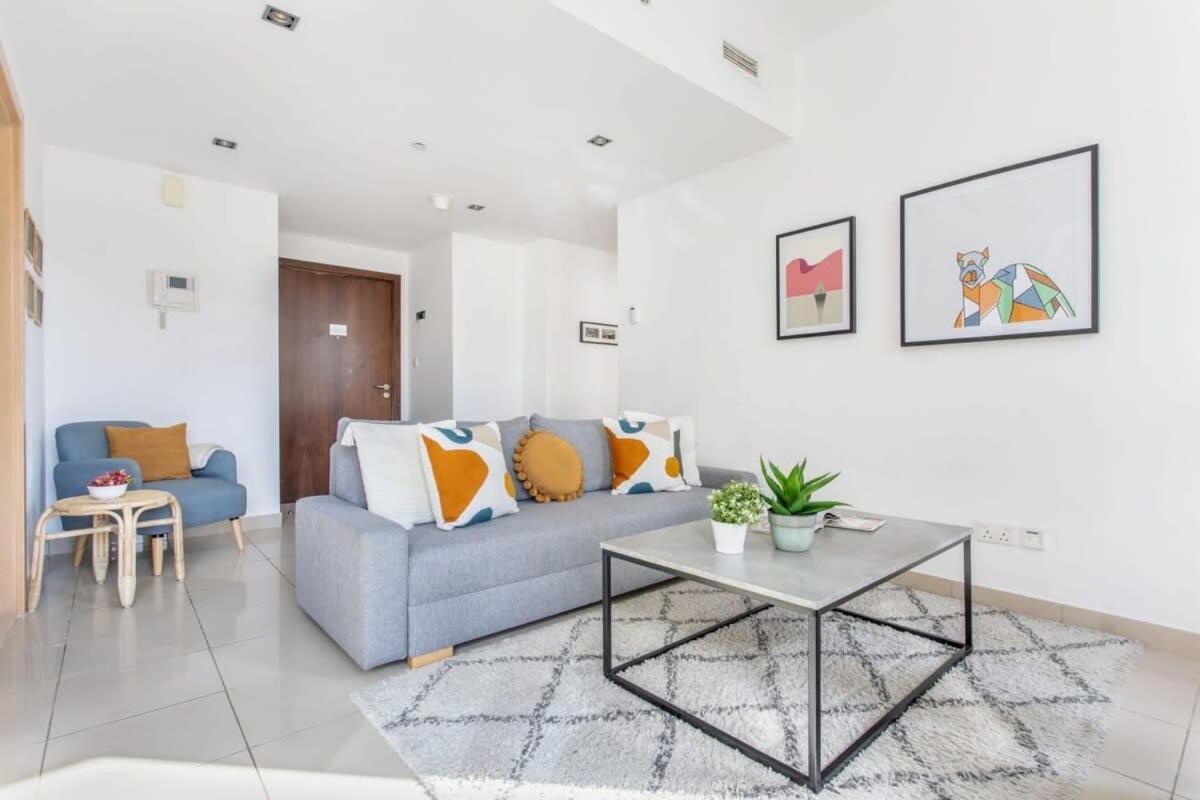 Frank Porter - Blakely Tower Apartment