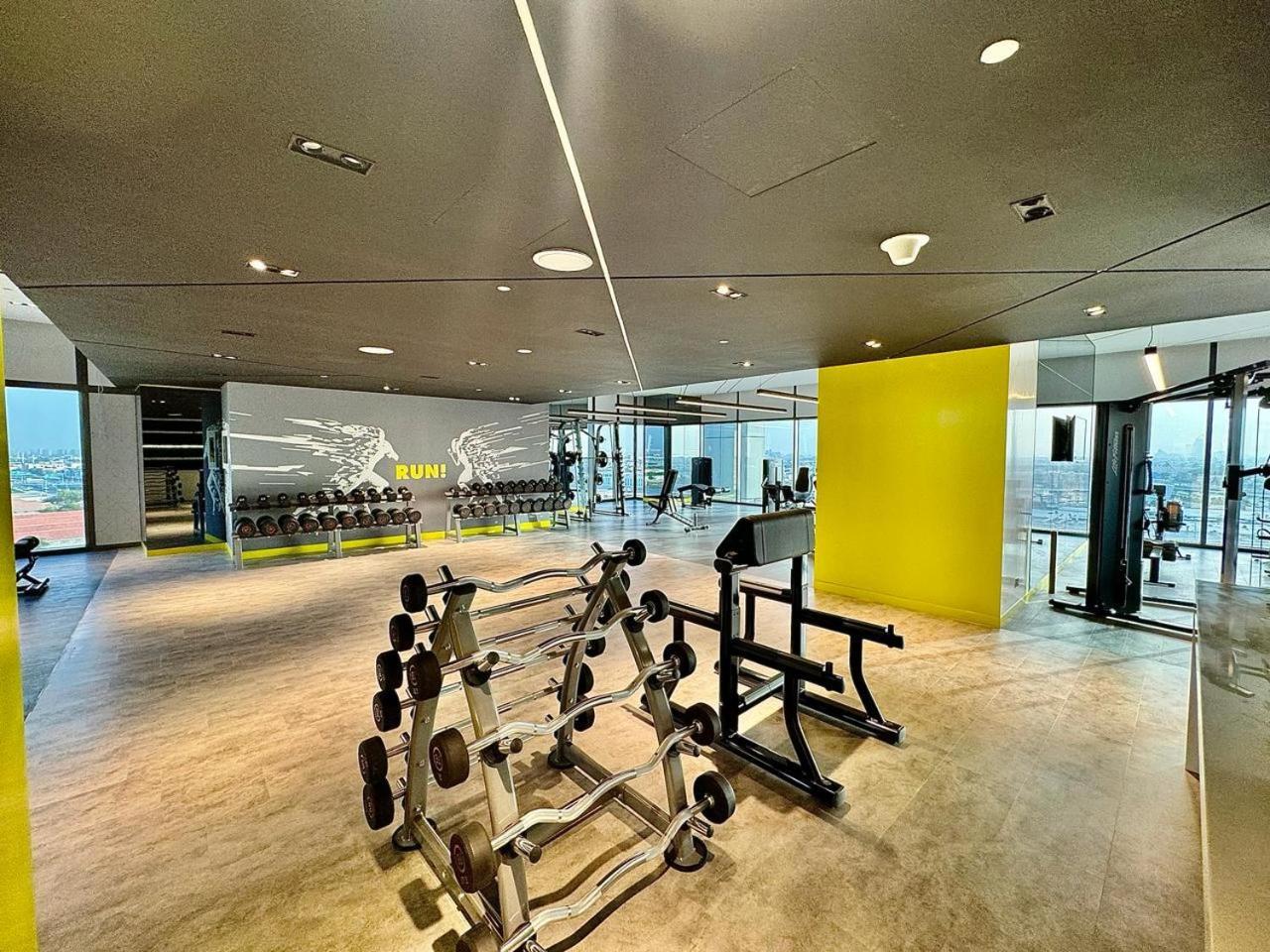 Luxury Two Bed In Business Bay Apartamento Dubai