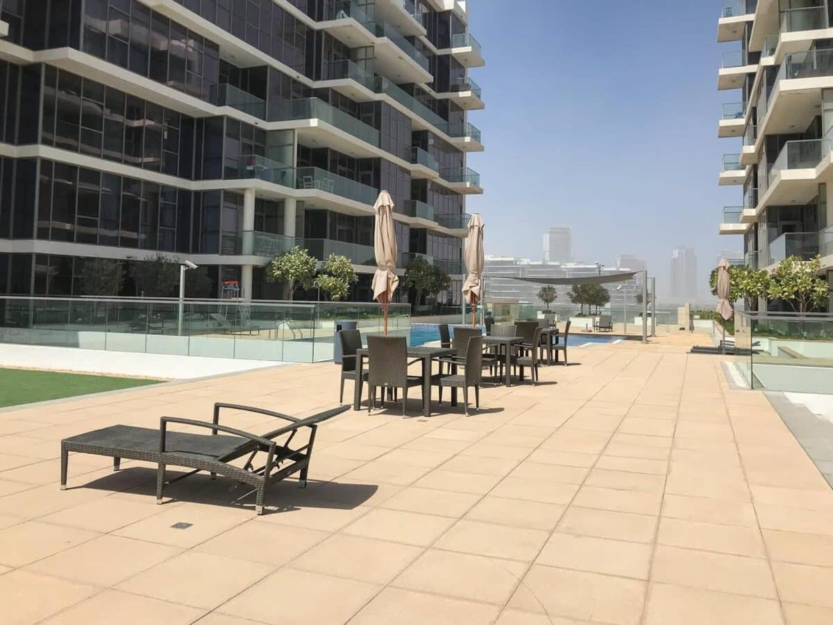Frank Porter - Damac Hills Jasmine Dubai