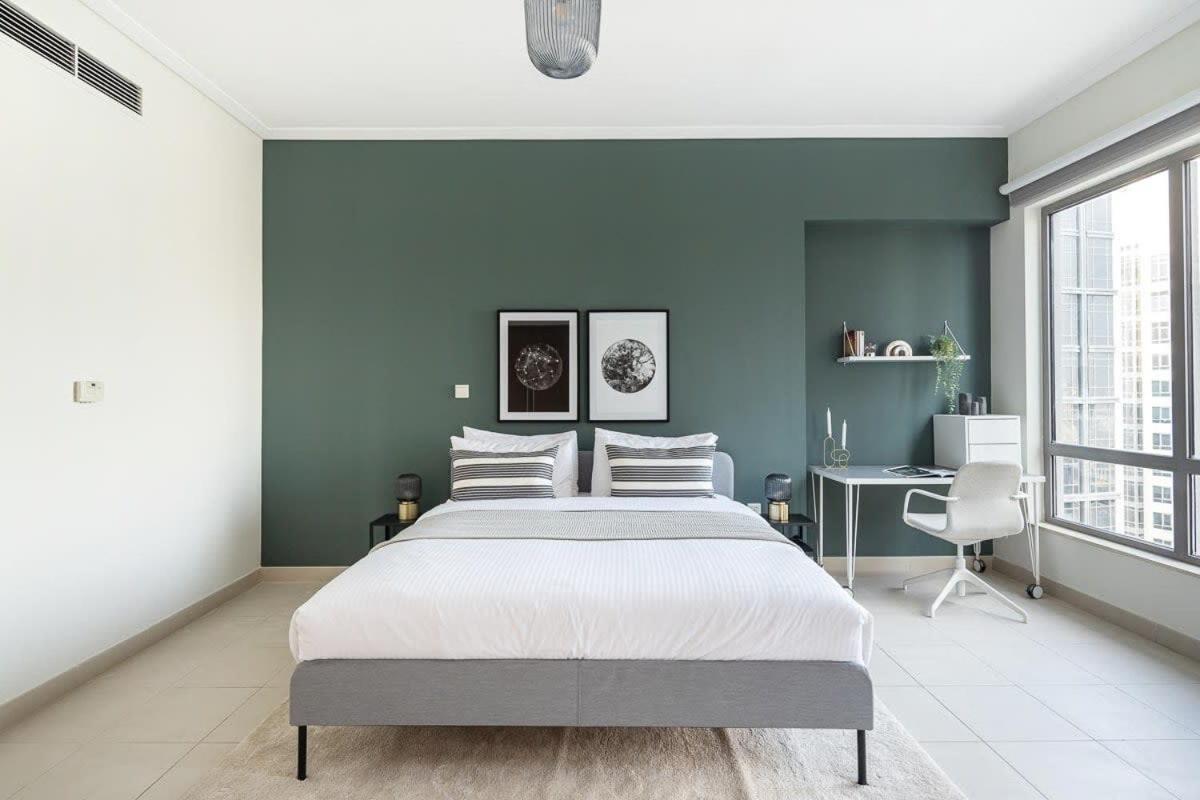 Frank Porter - South Ridge Tower 2 Dubai