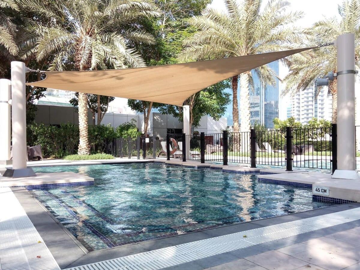 Frank Porter - South Ridge Tower 2 Dubai