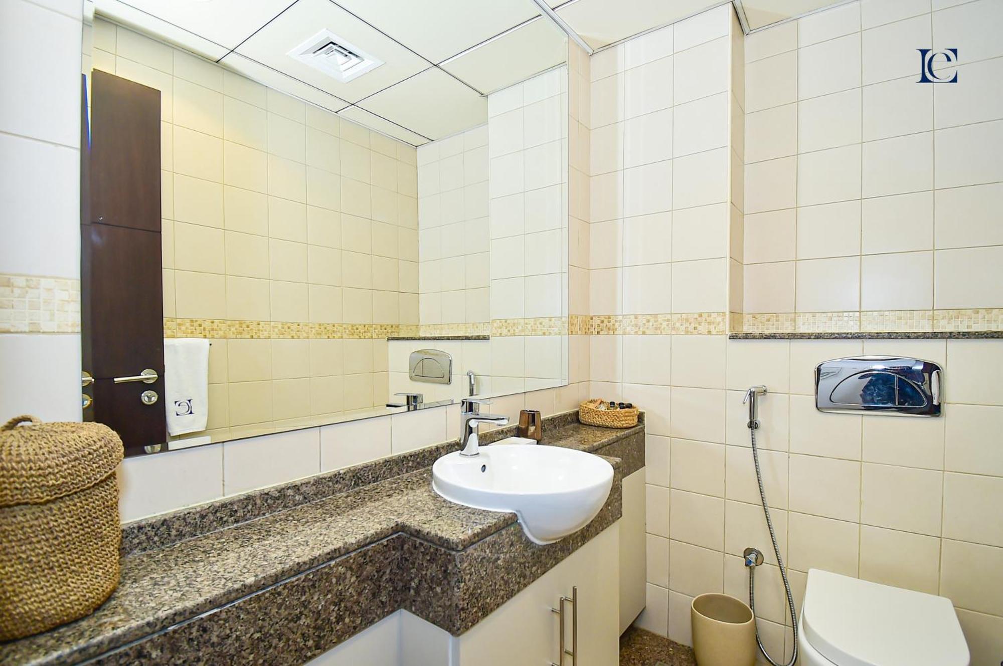 Luxury Escapes - Marina Views 1br - Bay Marina Apartment