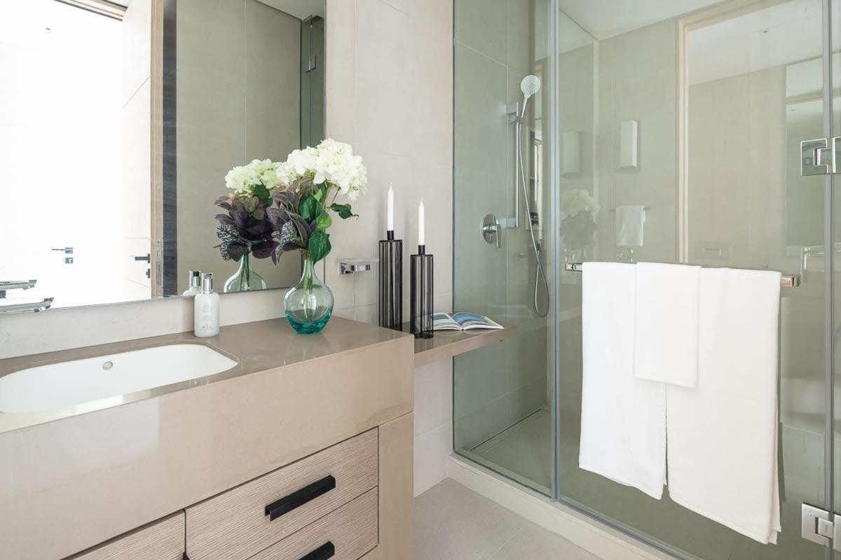 Frank Porter - The Address Jbr * Dubai