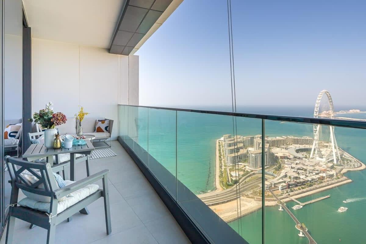 Frank Porter - The Address Jbr Apartment Dubai