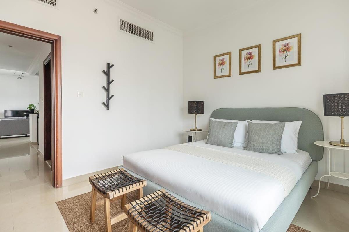 Apartment Frank Porter - Time Place Dubai