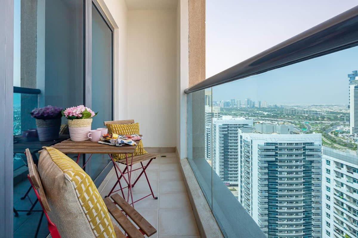 Apartment Frank Porter - Time Place Dubai