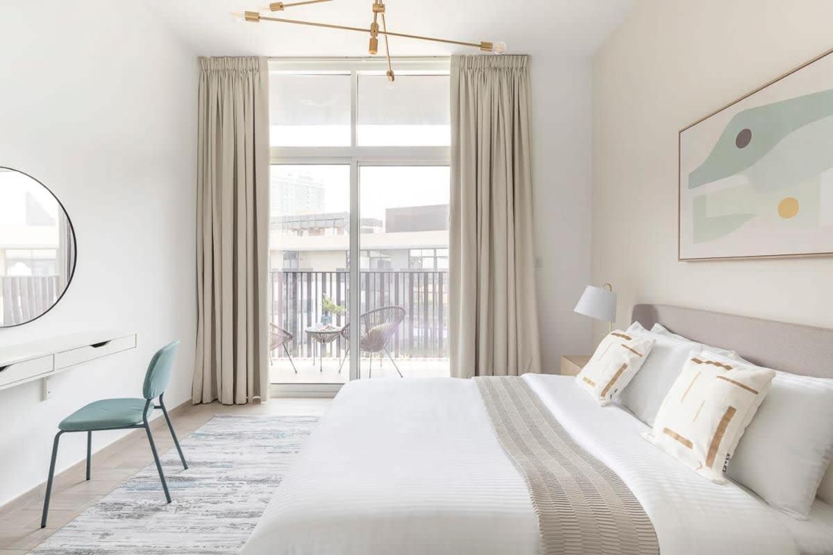 Frank Porter - Belgravia 3 * Dubai