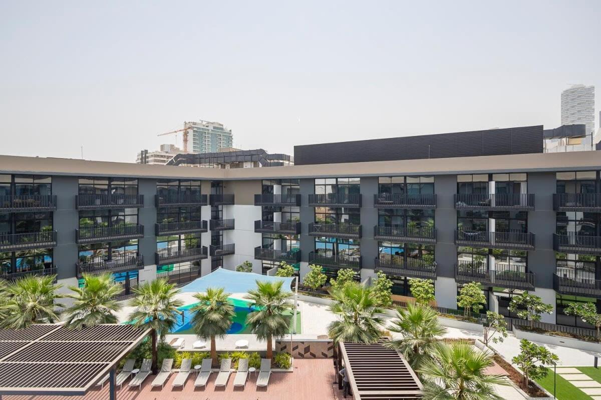 Frank Porter - Belgravia 3 Apartment Dubai