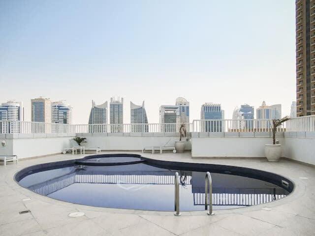 Frank Porter - Atlantic Tower 1 Dubai