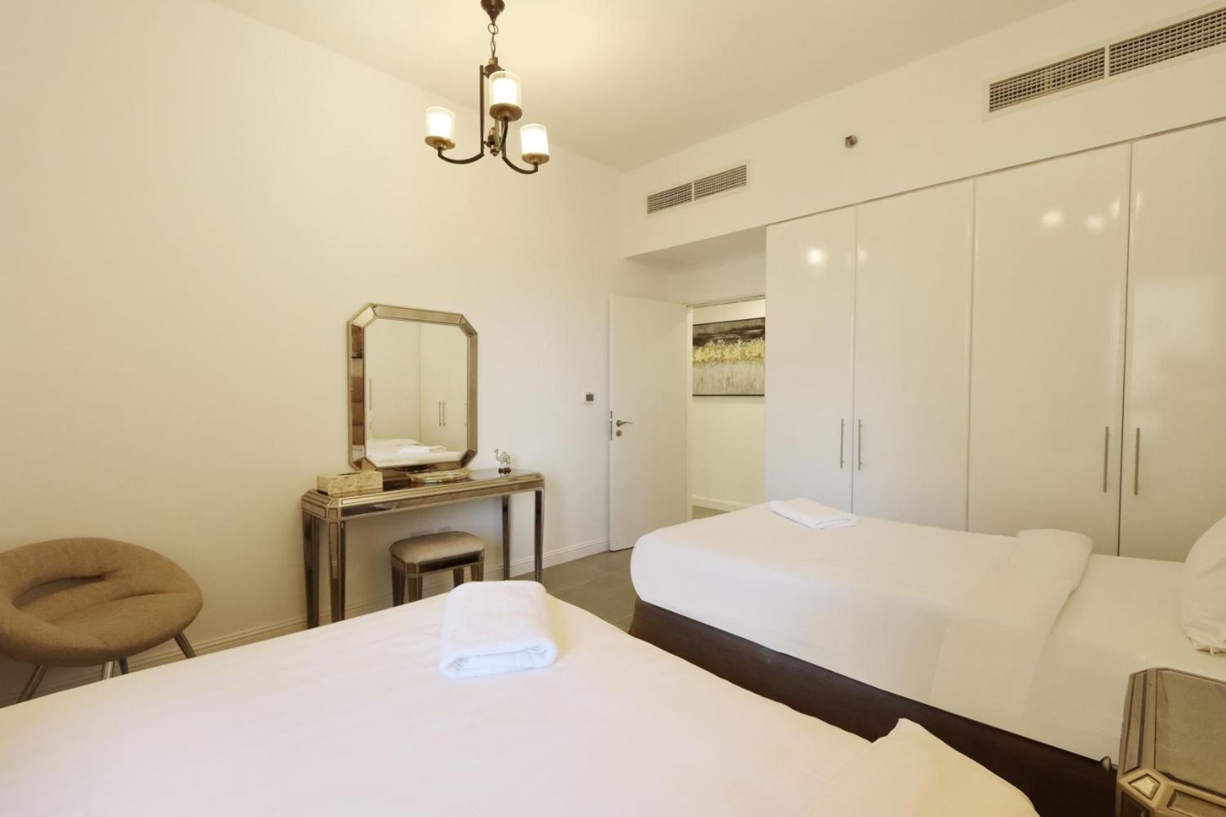 Apartment Livbnb- Homely 3+1 In Heart Of Jbr, Close To *