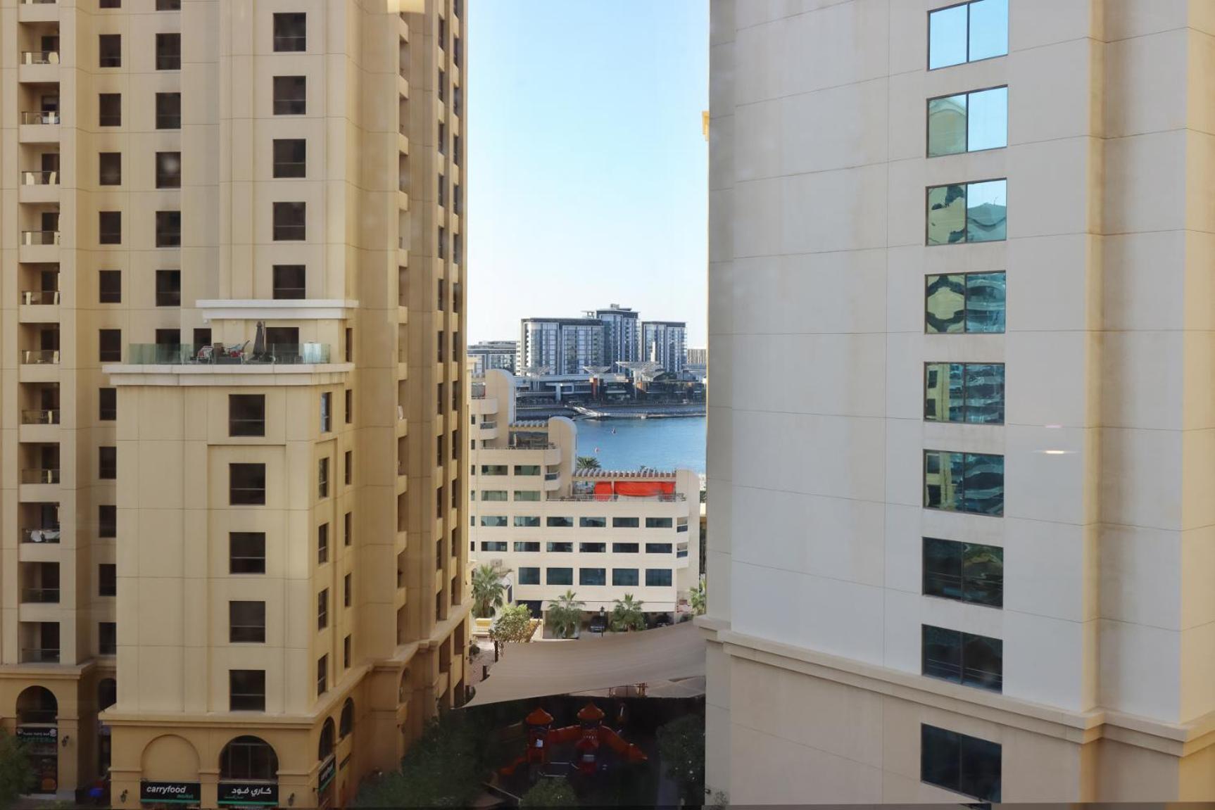 Livbnb- Homely 3+1 In Heart Of Jbr, Close To *