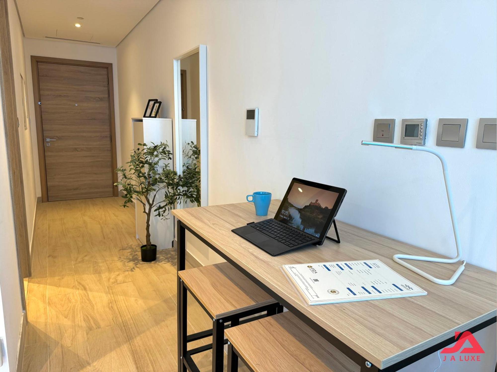 Apartment Stylish Marina & Sea View In One, Marina With Modern Gym & Pool, Steps To Jbr & Metro