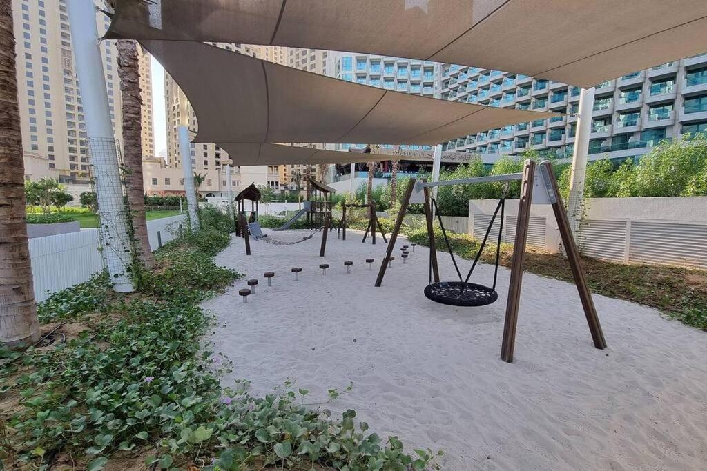 Seaview 3king Bed- Private Beach * Dubai