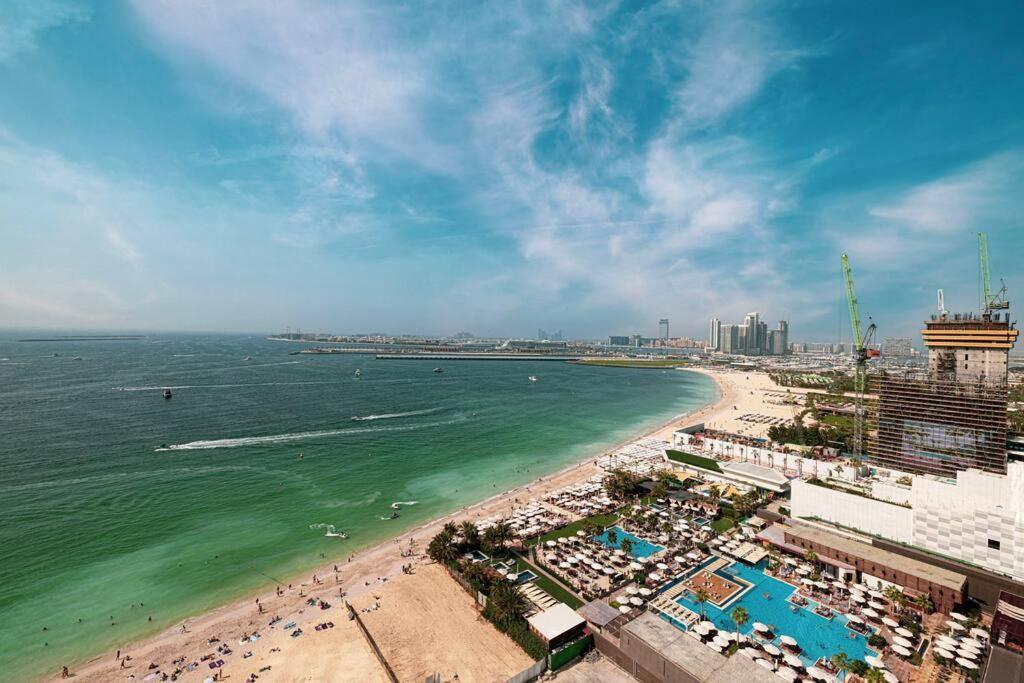 Apartment Seaview 3king Bed- Private Beach Dubai