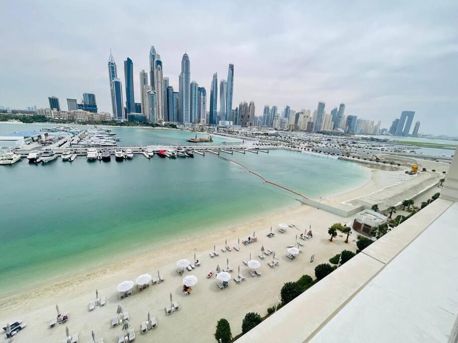 Marina Vista Luxury: 1-br With Breathtaking Views Apartment Dubai