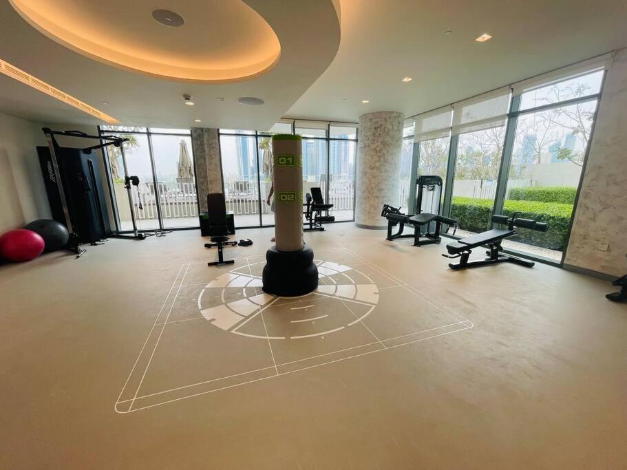 Marina Vista Luxury: 1-br With Breathtaking Views Apartment Dubai