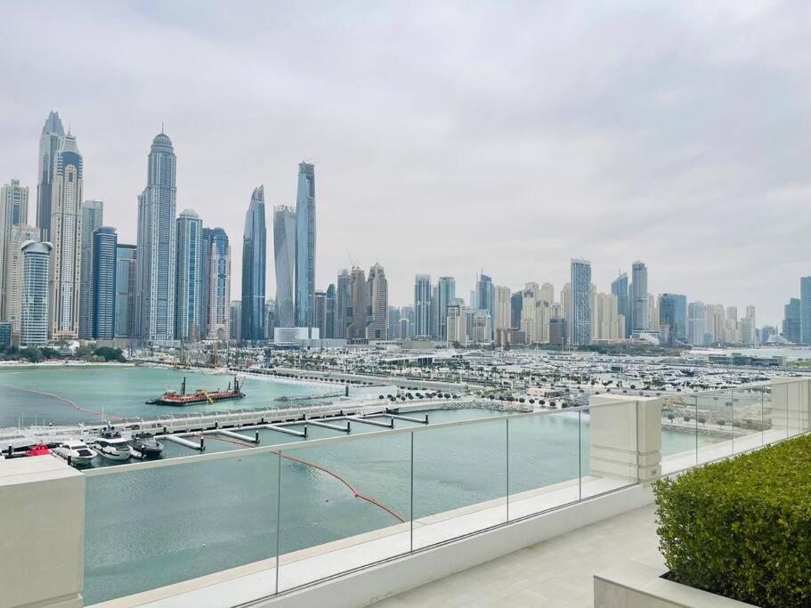 Apartment Marina Vista Luxury: 1-br With Breathtaking Views *