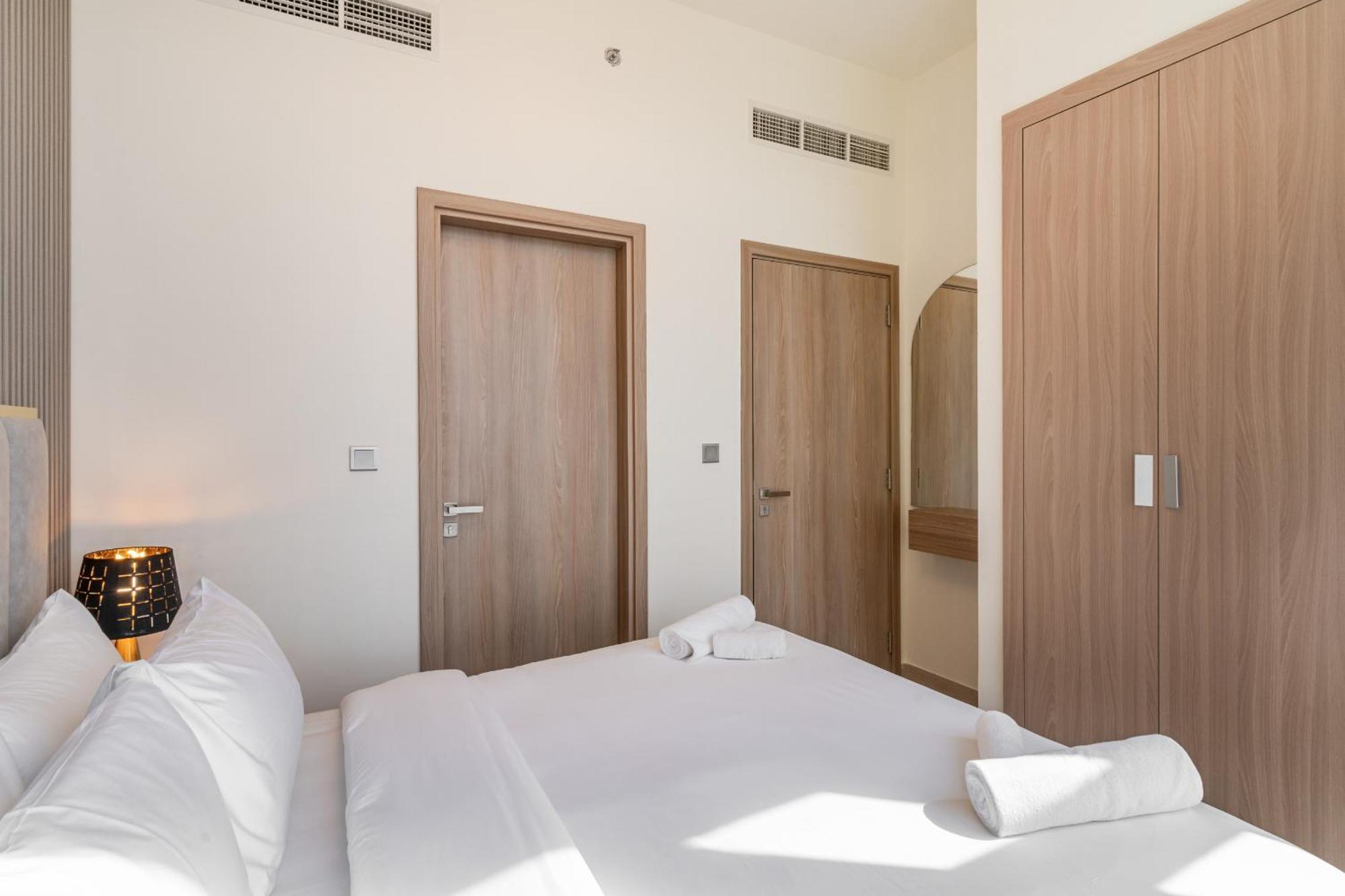 Azizi Riviera 30 - 1br - Allsopp&allsopp * Dubai