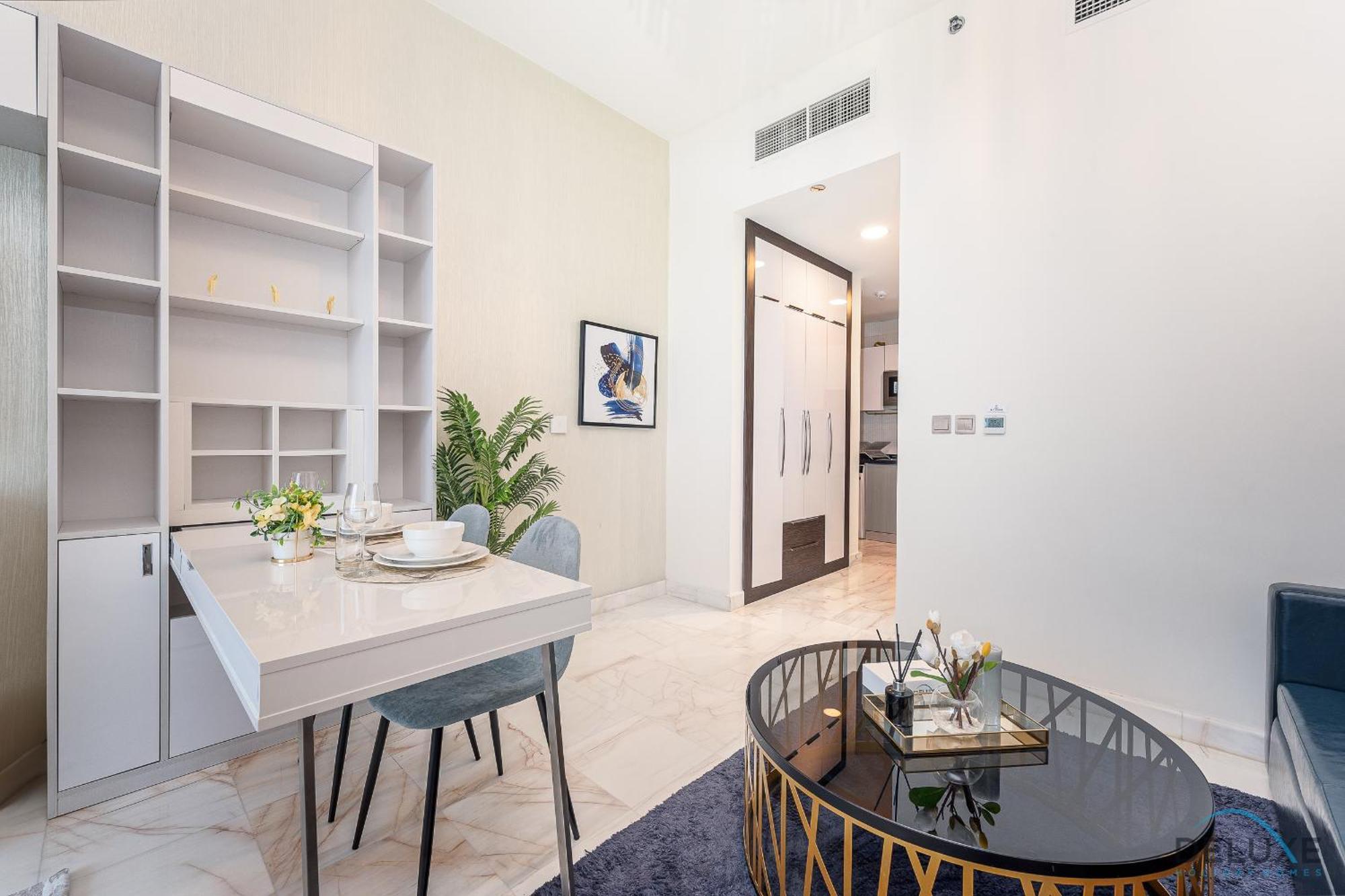 Rate Of The Week Modern With Canal Views By Deluxe Homes * Dubai