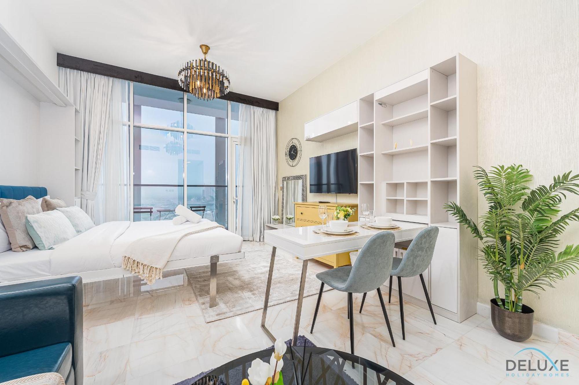 Rate Of The Week Modern With Canal Views By Deluxe Homes Dubai