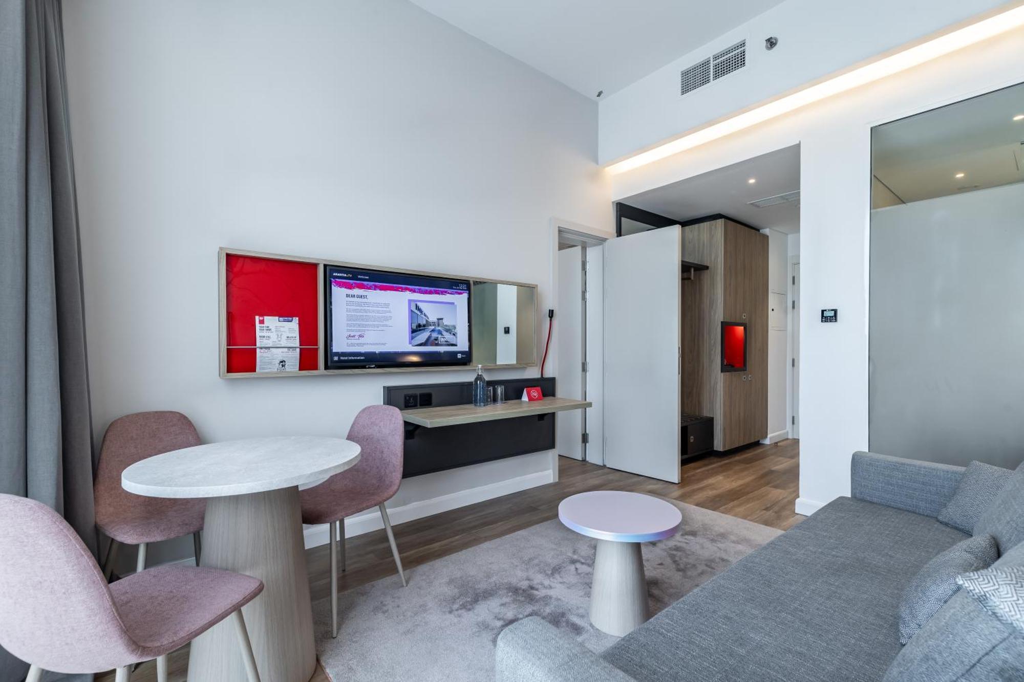 Ink Hotel 4*