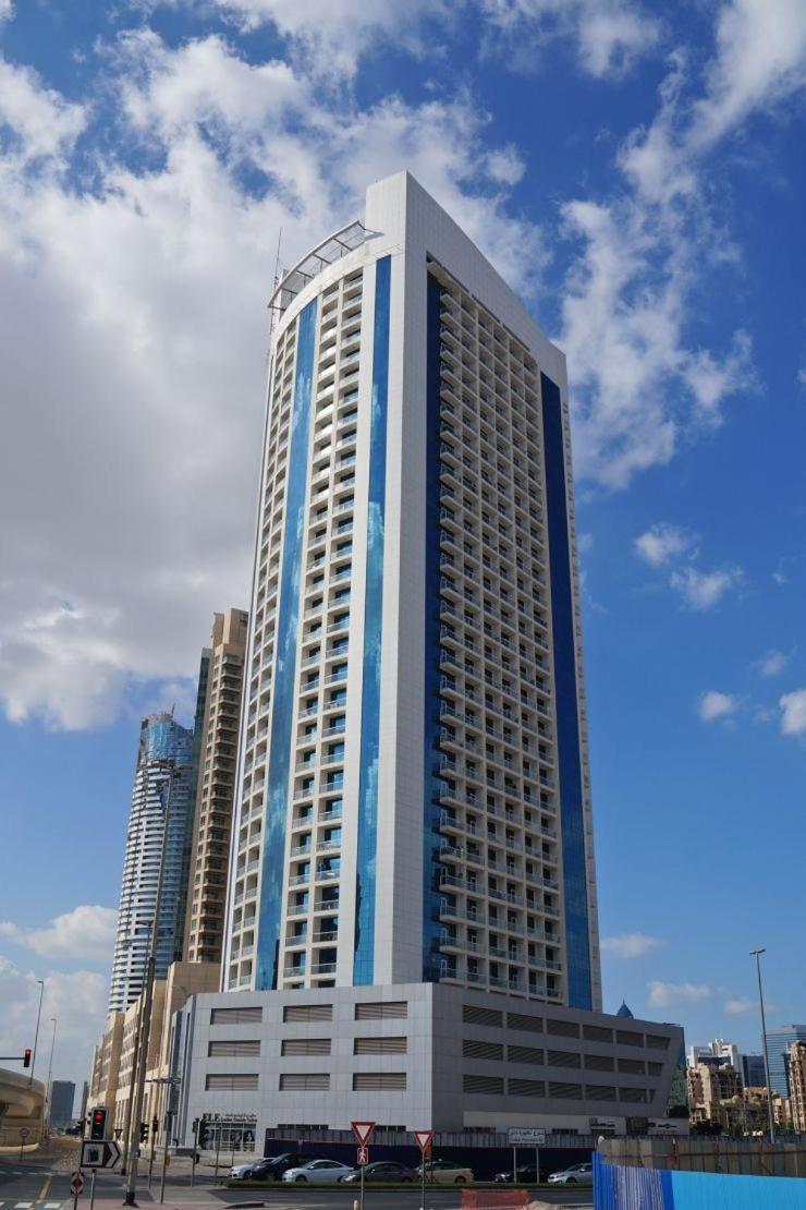 Apartment Burj Al Nujoom Downtown, Mall, Fountain Views & Burj Khalifa Dubai