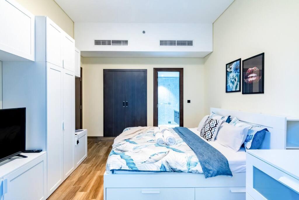 Daire Jone Brand-new Aptm Near Mall & Burj Khalifa *